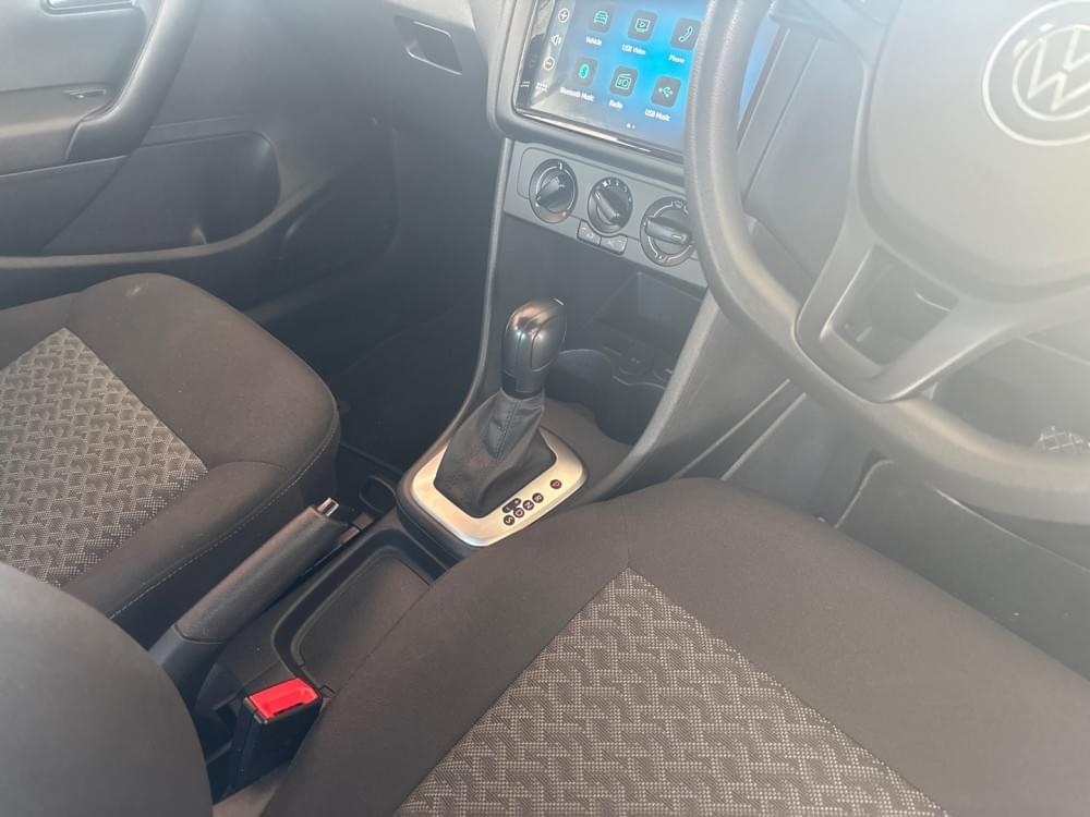 Volkswagen Polo Vivo Hatch 1.6 Life Tipt