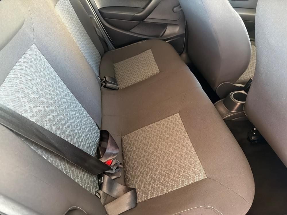 Volkswagen Polo Vivo Hatch 1.6 Life Tipt