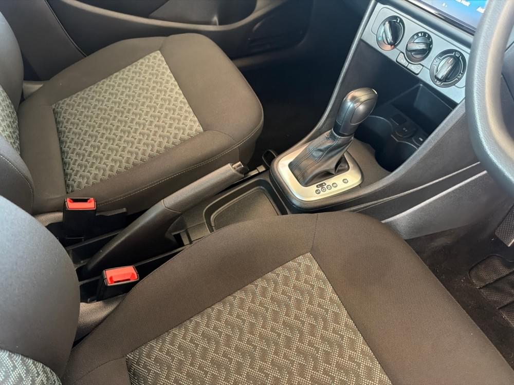 Volkswagen Polo Vivo Hatch 1.6 Life Tipt