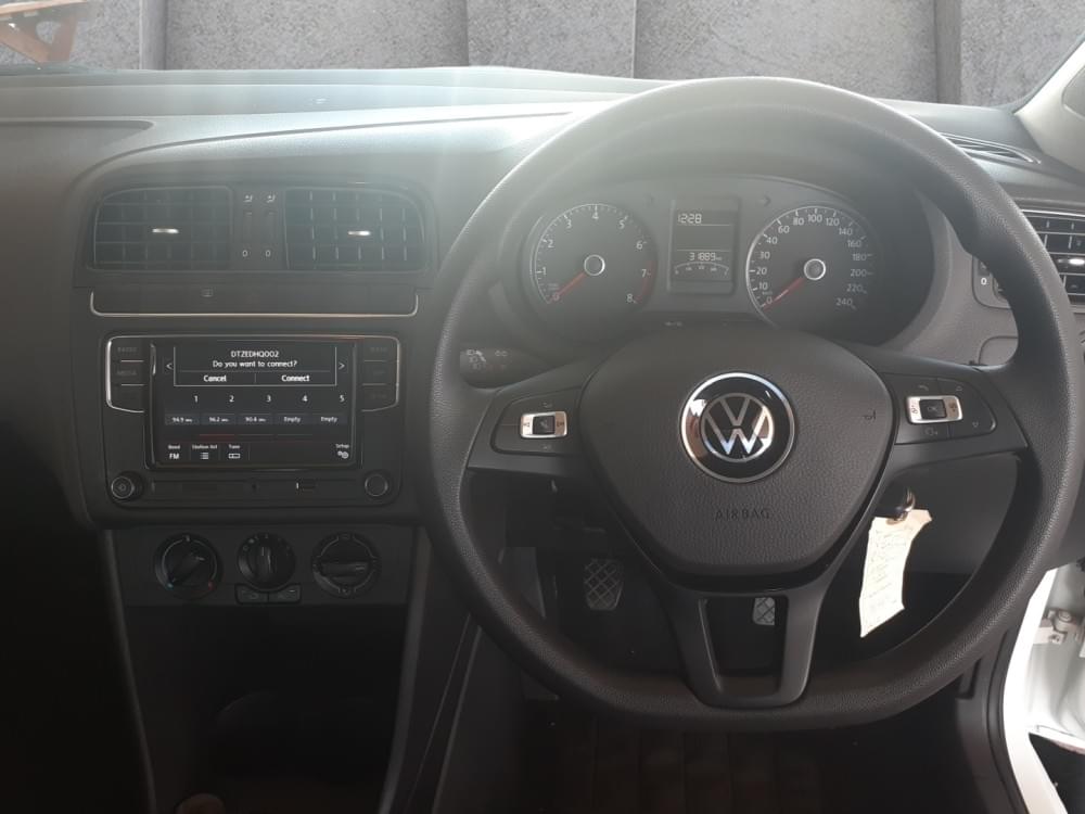 Volkswagen Polo Vivo Hatch 1.4 Trendline