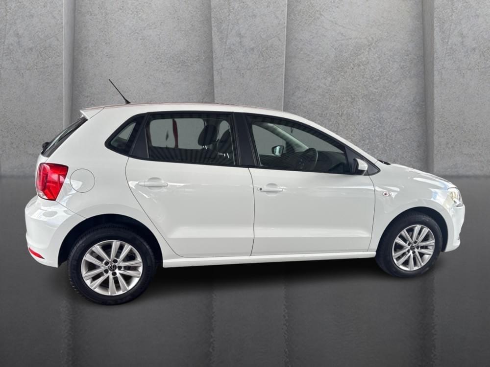 Volkswagen Polo Vivo Hatch 1.6 Comfortline Tiptronic