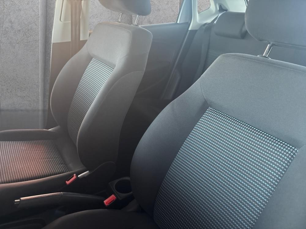 Volkswagen Polo Vivo Hatch 1.6 Comfortline Tiptronic