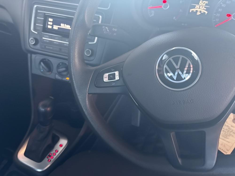 Volkswagen Polo Vivo Hatch 1.6 Comfortline Tiptronic