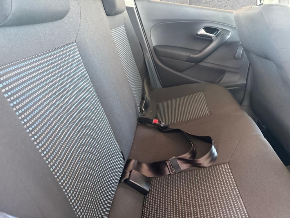 Volkswagen Polo Vivo Hatch 1.6 Comfortline Tiptronic