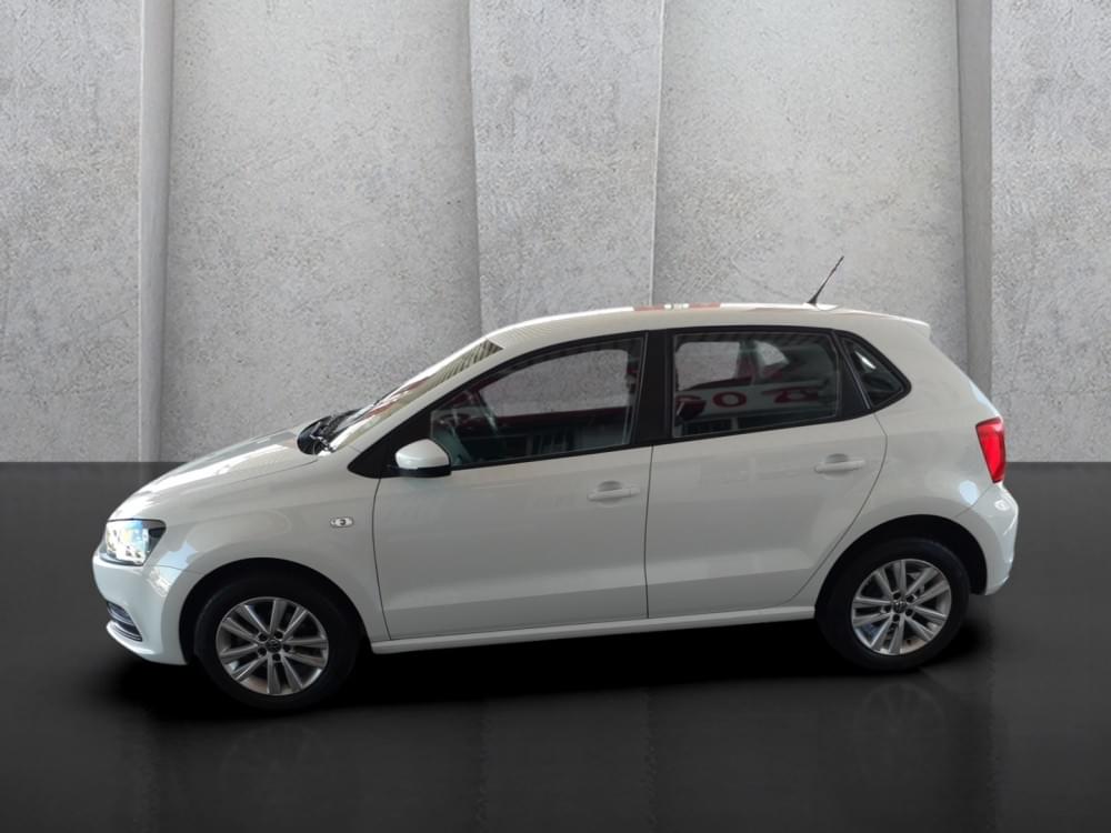Volkswagen Polo Vivo Hatch 1.6 Comfortline Tiptronic