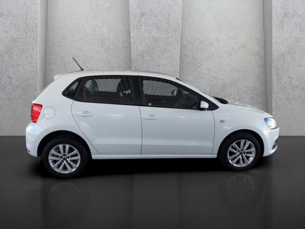 Volkswagen Polo Vivo Hatch 1.6 Comfortline Tiptronic