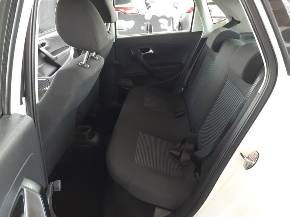 Volkswagen Polo Vivo Hatch 1.6 Comfortline Tiptronic