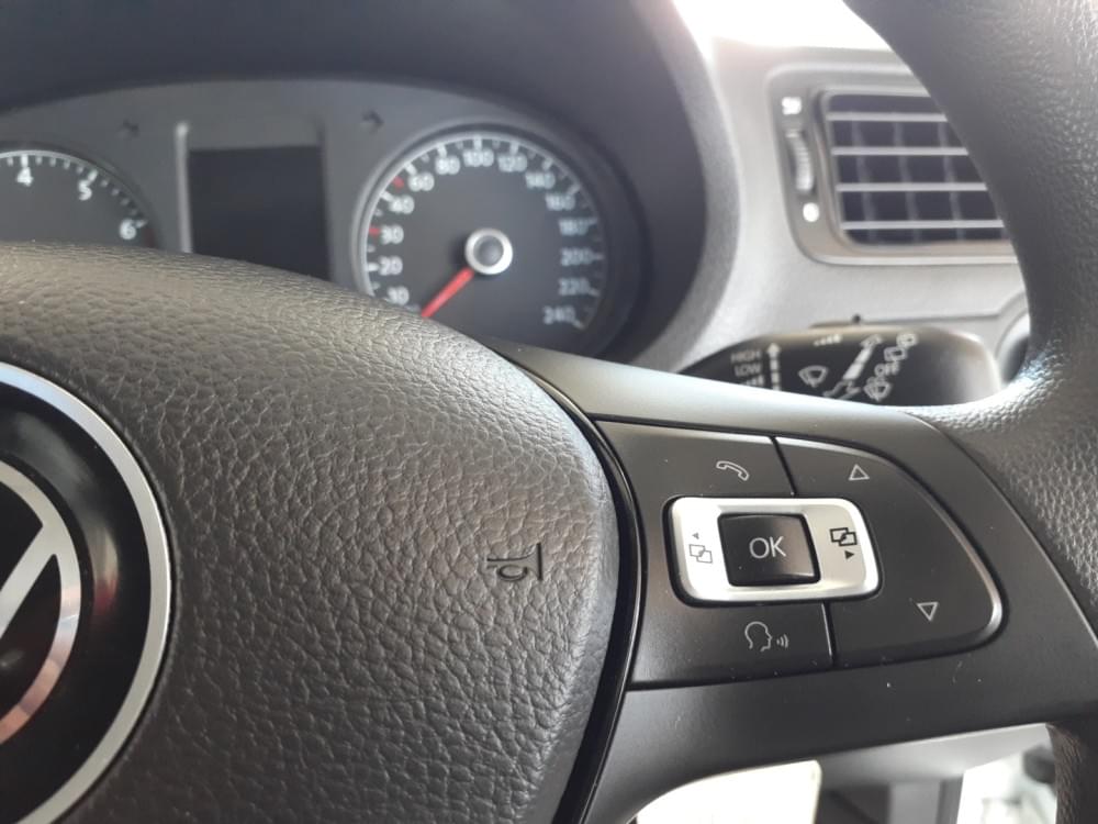 Volkswagen Polo Vivo Hatch 1.6 Comfortline Tiptronic