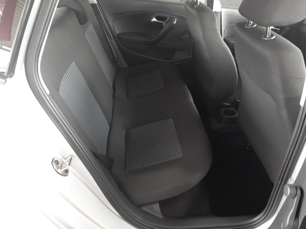 Volkswagen Polo Vivo Hatch 1.6 Comfortline Tiptronic