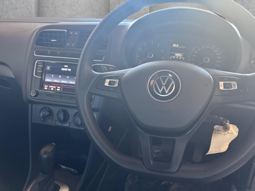 Volkswagen Polo Vivo Hatch 1.6 Comfortline Tiptronic