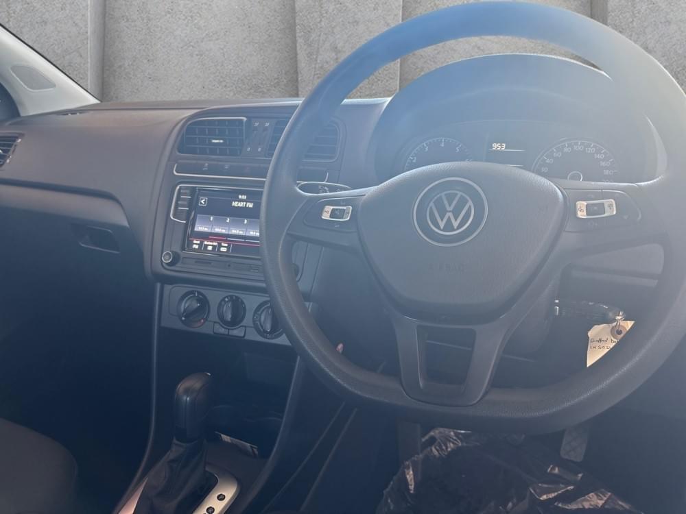 Volkswagen Polo Vivo Hatch 1.6 Comfortline Tiptronic