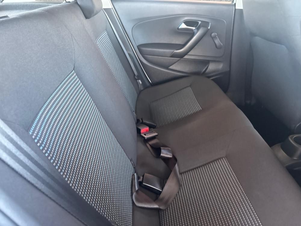 Volkswagen Polo Vivo Hatch 1.6 Comfortline Tiptronic