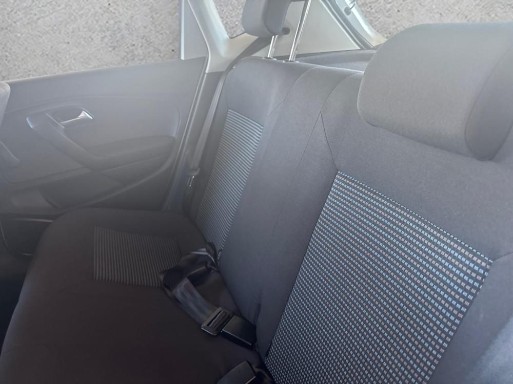 Volkswagen Polo Vivo Hatch 1.6 Comfortline Tiptronic