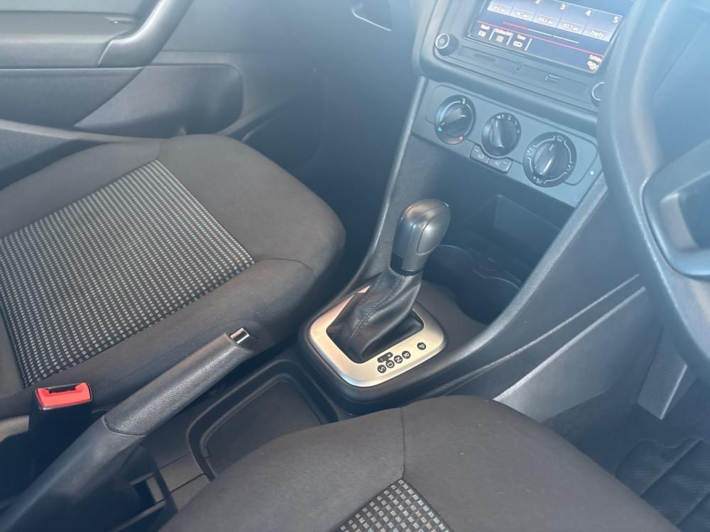 Volkswagen Polo Vivo Hatch 1.6 Comfortline Tiptronic