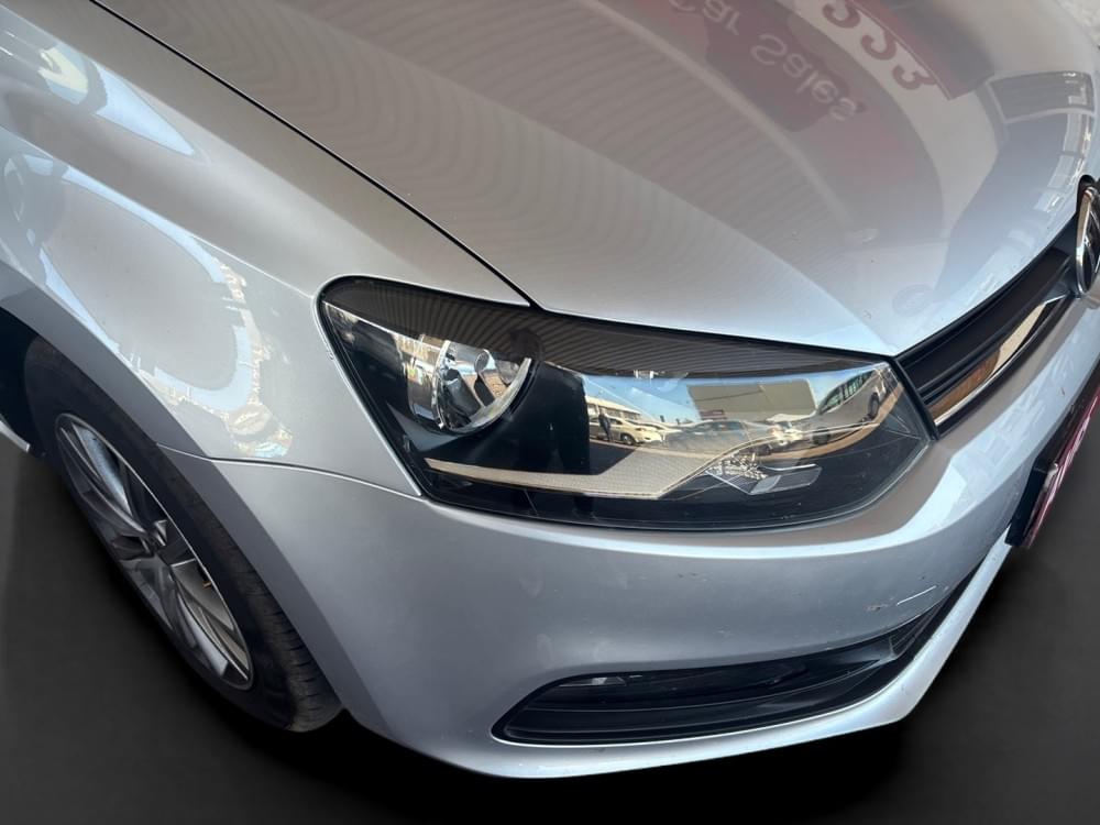 Volkswagen Polo Vivo Hatch 1.6 Comfortline Tiptronic