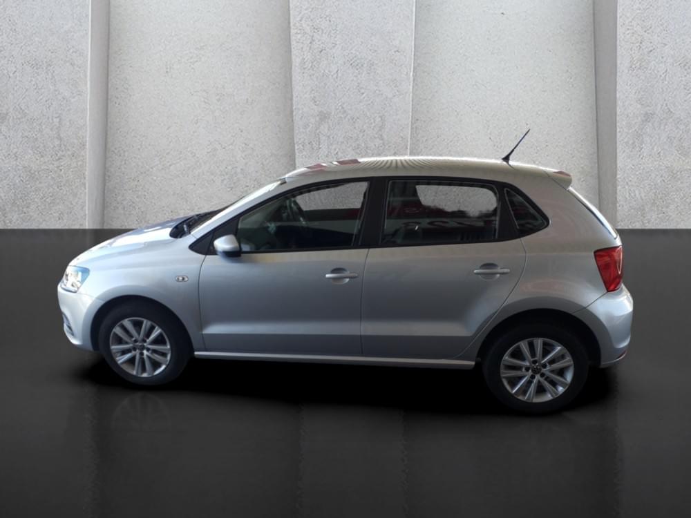 Volkswagen Polo Vivo Hatch 1.6 Comfortline Tiptronic
