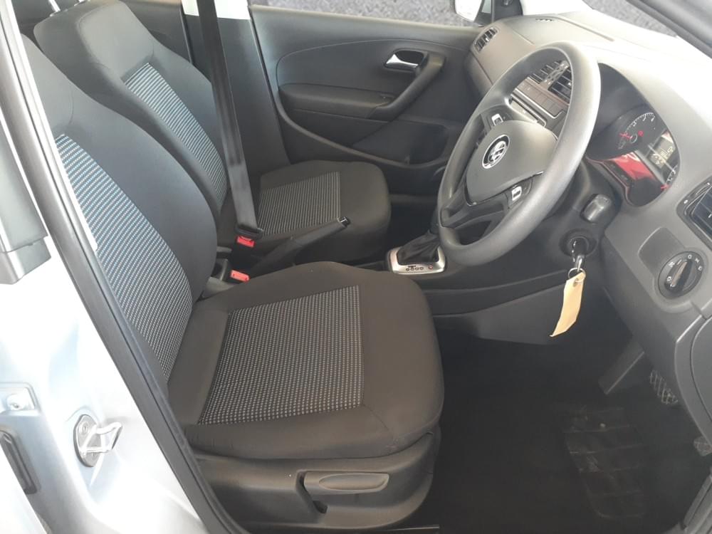 Volkswagen Polo Vivo Hatch 1.6 Comfortline Tiptronic