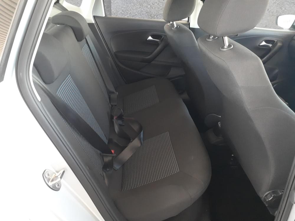 Volkswagen Polo Vivo Hatch 1.6 Comfortline Tiptronic