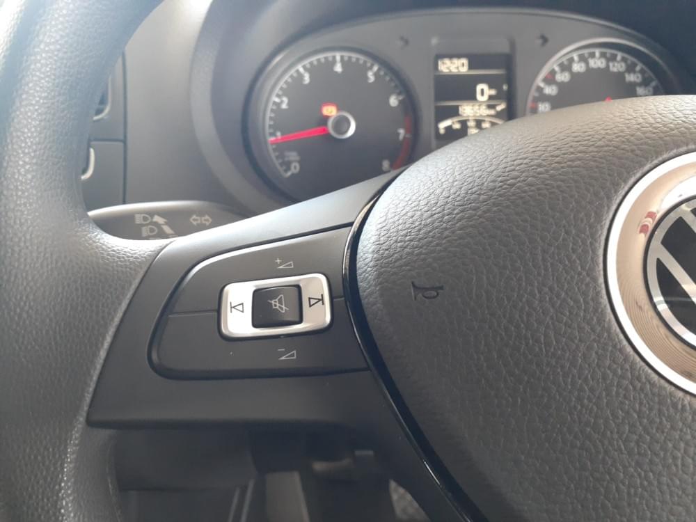 Volkswagen Polo Vivo Hatch 1.6 Comfortline Tiptronic