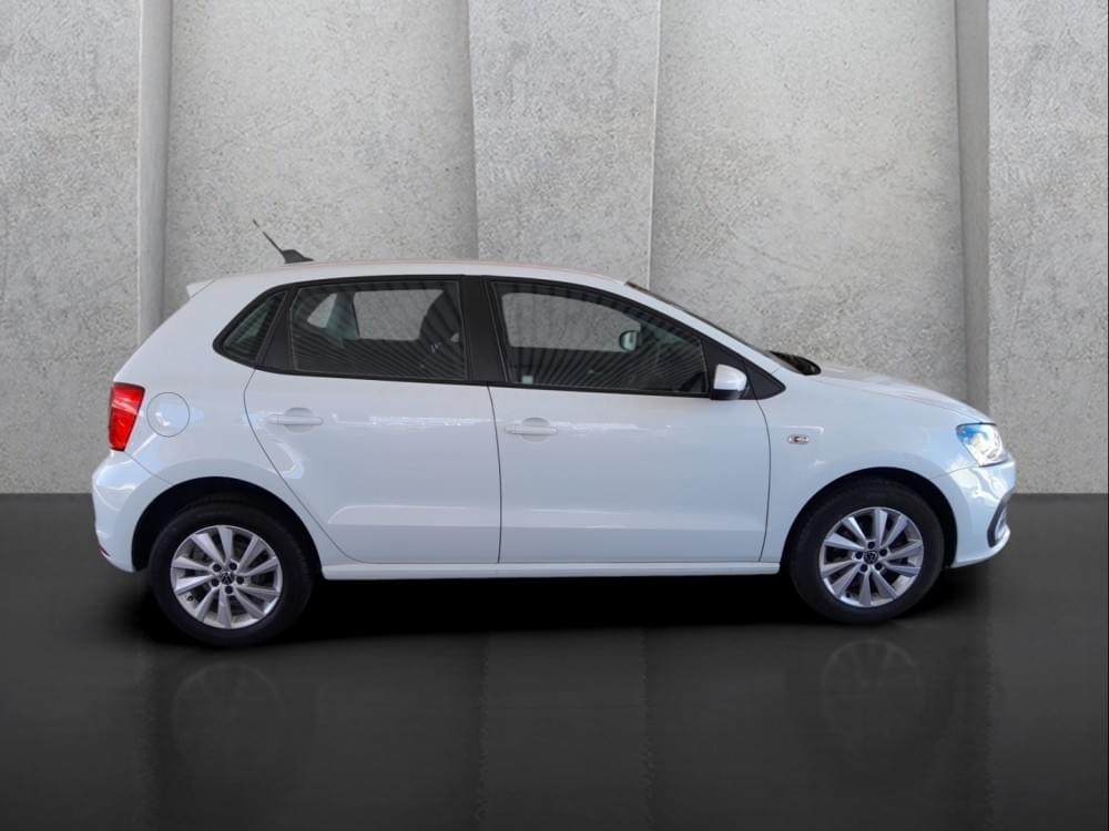 Volkswagen Polo Vivo Hatch 1.6 Life Tipt