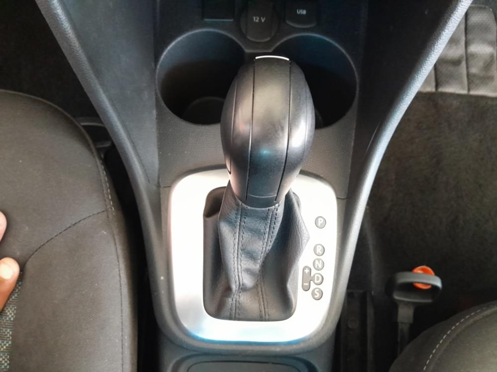 Volkswagen Polo Vivo Hatch 1.6 Life Tipt