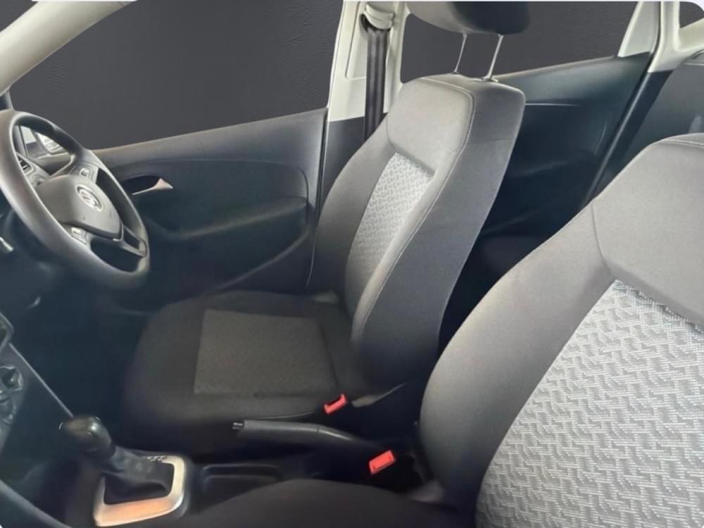 Volkswagen Polo Vivo Hatch 1.6 Life Tipt