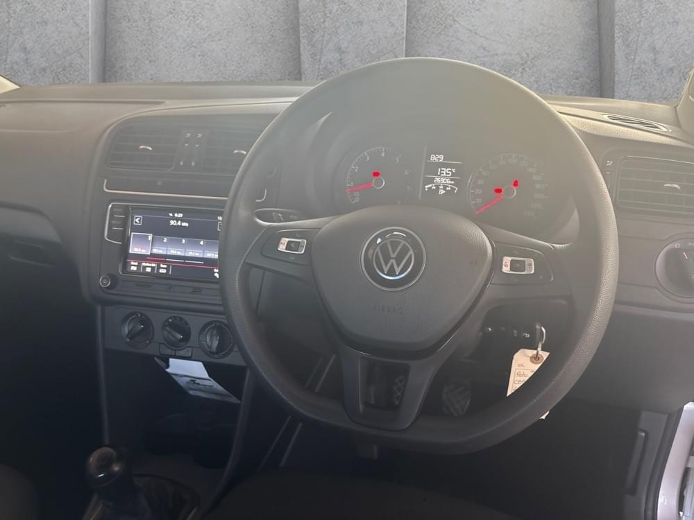 Volkswagen Polo Vivo Hatch 1.4 Trendline