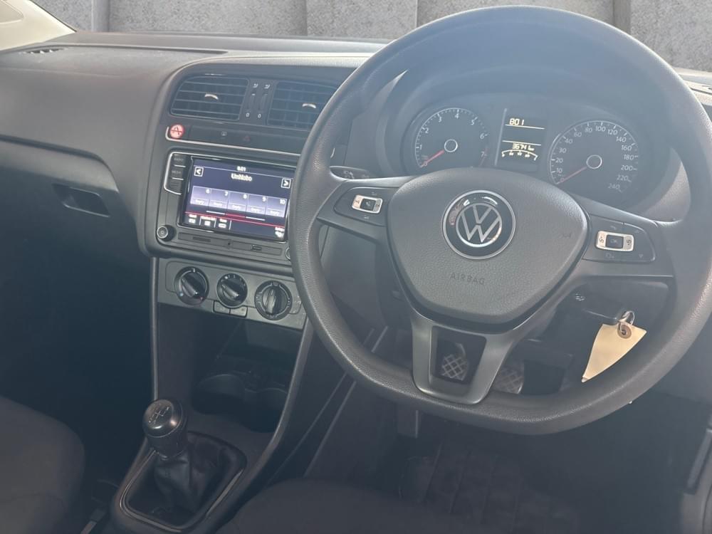 Volkswagen Polo Vivo Hatch 1.4 Trendline