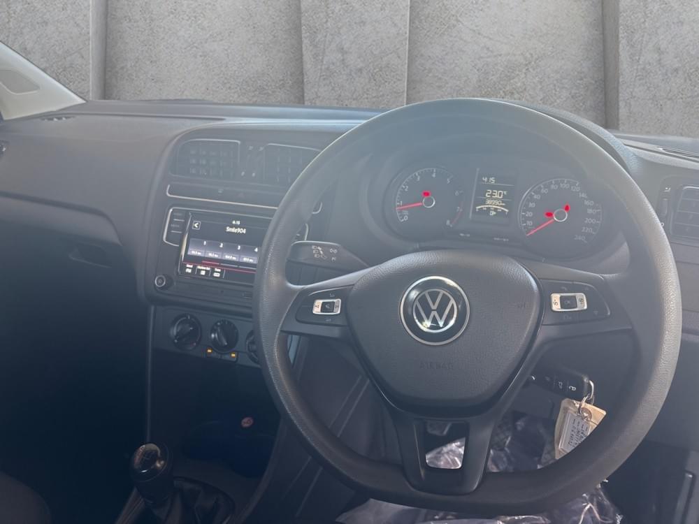 Volkswagen Polo Vivo Hatch 1.4 Trendline