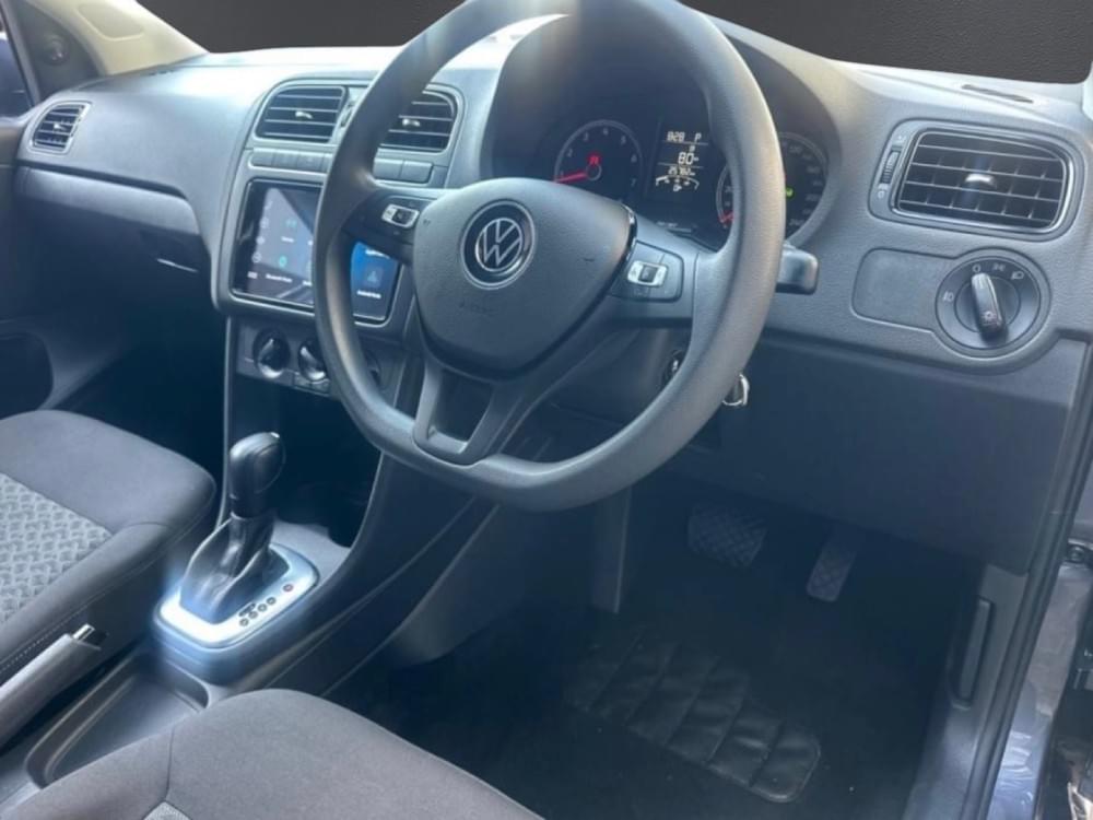 Volkswagen Polo Vivo Hatch 1.6 Life Tipt