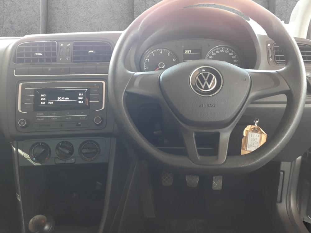 Volkswagen Polo Vivo Hatch 1.4 Trendline