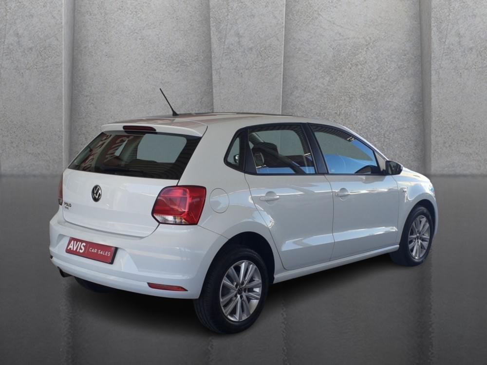 Volkswagen Polo Vivo Hatch 1.6 Comfortline Tiptronic
