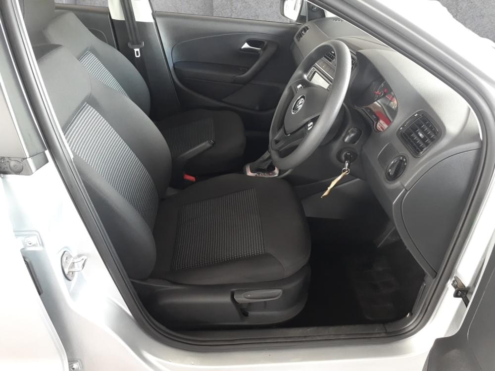 Volkswagen Polo Vivo Hatch 1.6 Comfortline Tiptronic