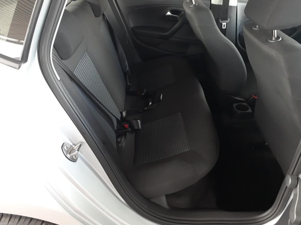 Volkswagen Polo Vivo Hatch 1.6 Comfortline Tiptronic