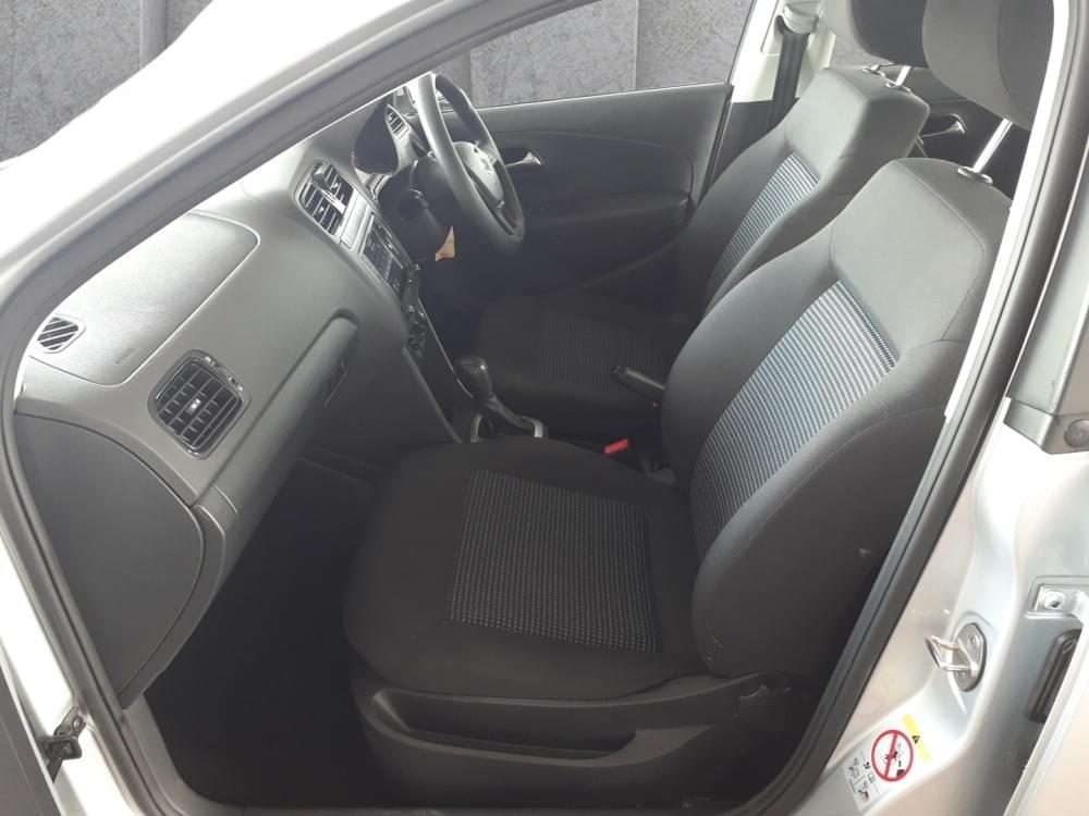 Volkswagen Polo Vivo Hatch 1.6 Comfortline Tiptronic