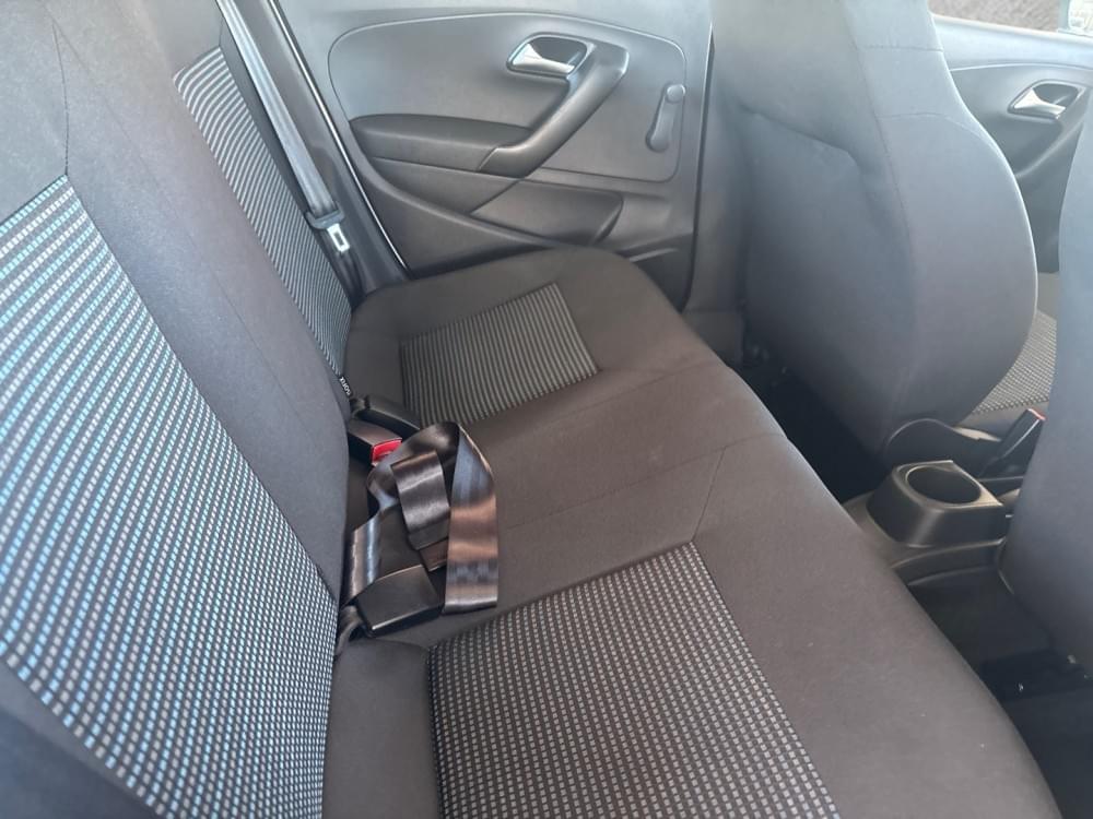 Volkswagen Polo Vivo Hatch 1.6 Comfortline Tiptronic