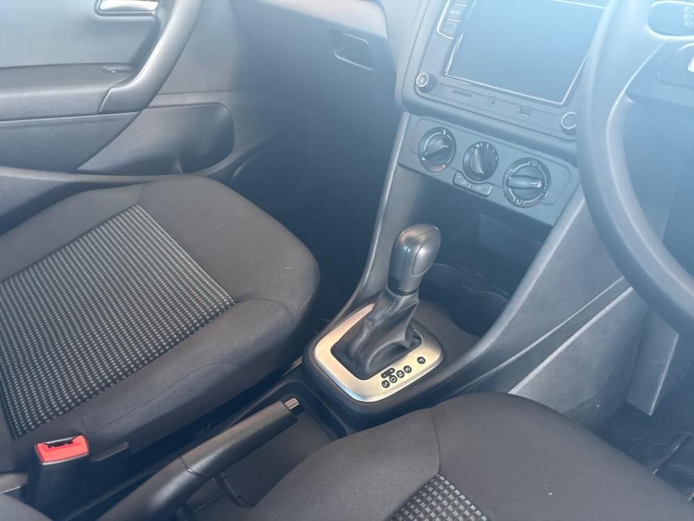 Volkswagen Polo Vivo Hatch 1.6 Comfortline Tiptronic