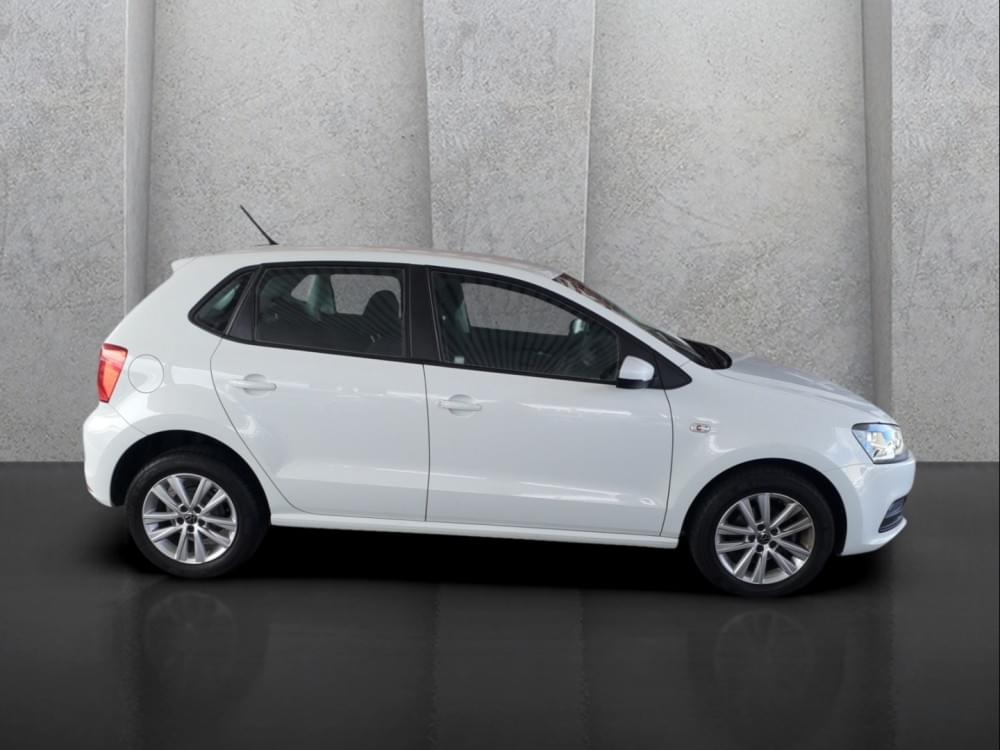 Volkswagen Polo Vivo Hatch 1.6 Comfortline Tiptronic