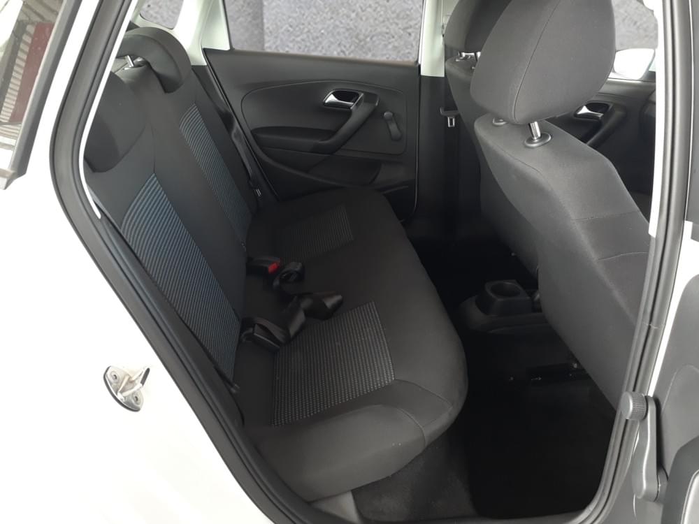 Volkswagen Polo Vivo Hatch 1.6 Comfortline Tiptronic