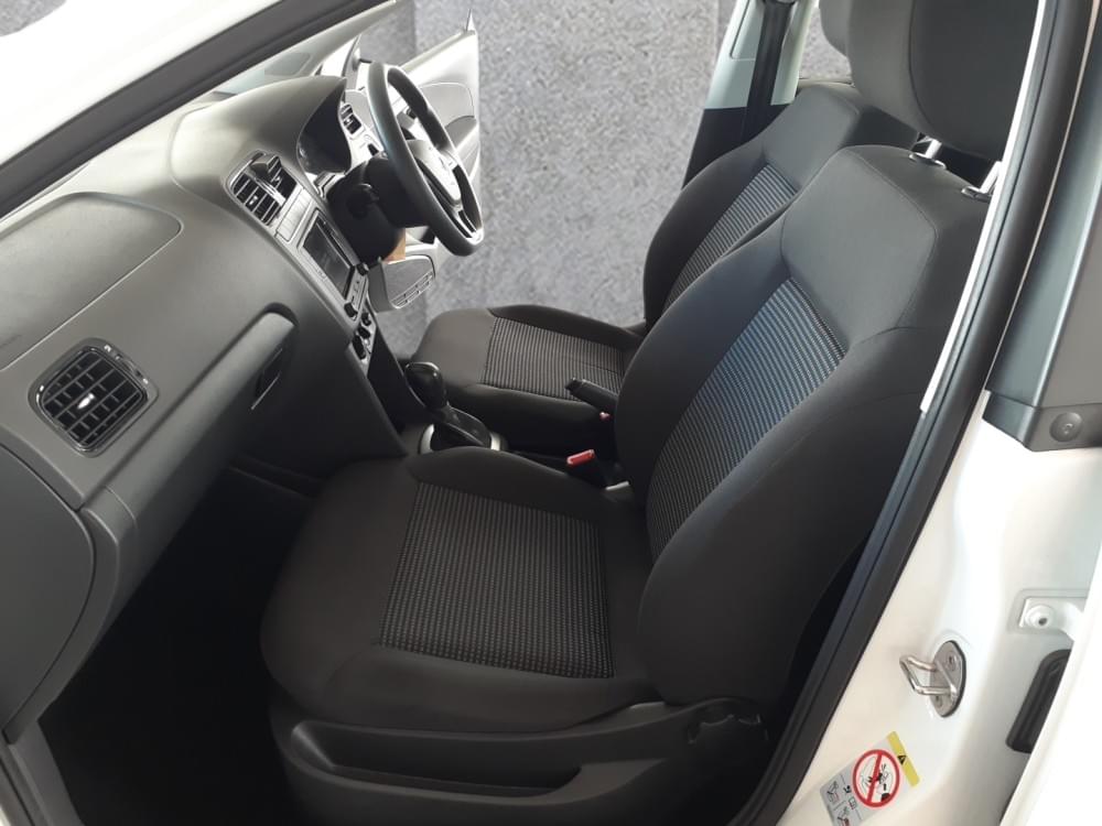 Volkswagen Polo Vivo Hatch 1.6 Comfortline Tiptronic