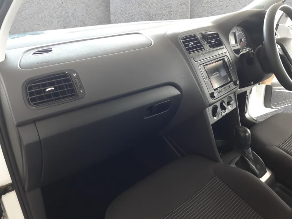 Volkswagen Polo Vivo Hatch 1.6 Comfortline Tiptronic