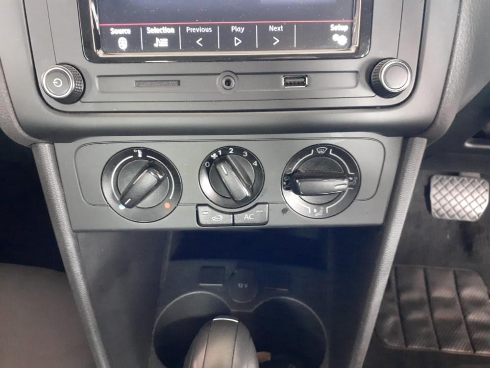 Volkswagen Polo Vivo Hatch 1.6 Comfortline Tiptronic