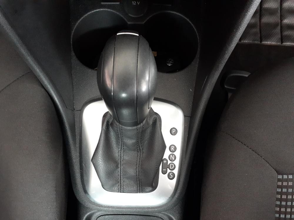 Volkswagen Polo Vivo Hatch 1.6 Comfortline Tiptronic