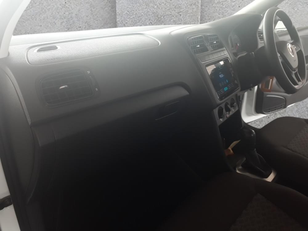 Volkswagen Polo Vivo Hatch 1.6 Life Tipt