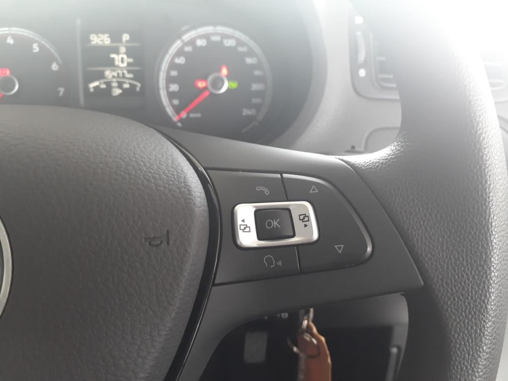 Volkswagen N/A 1.6 Life Tipt