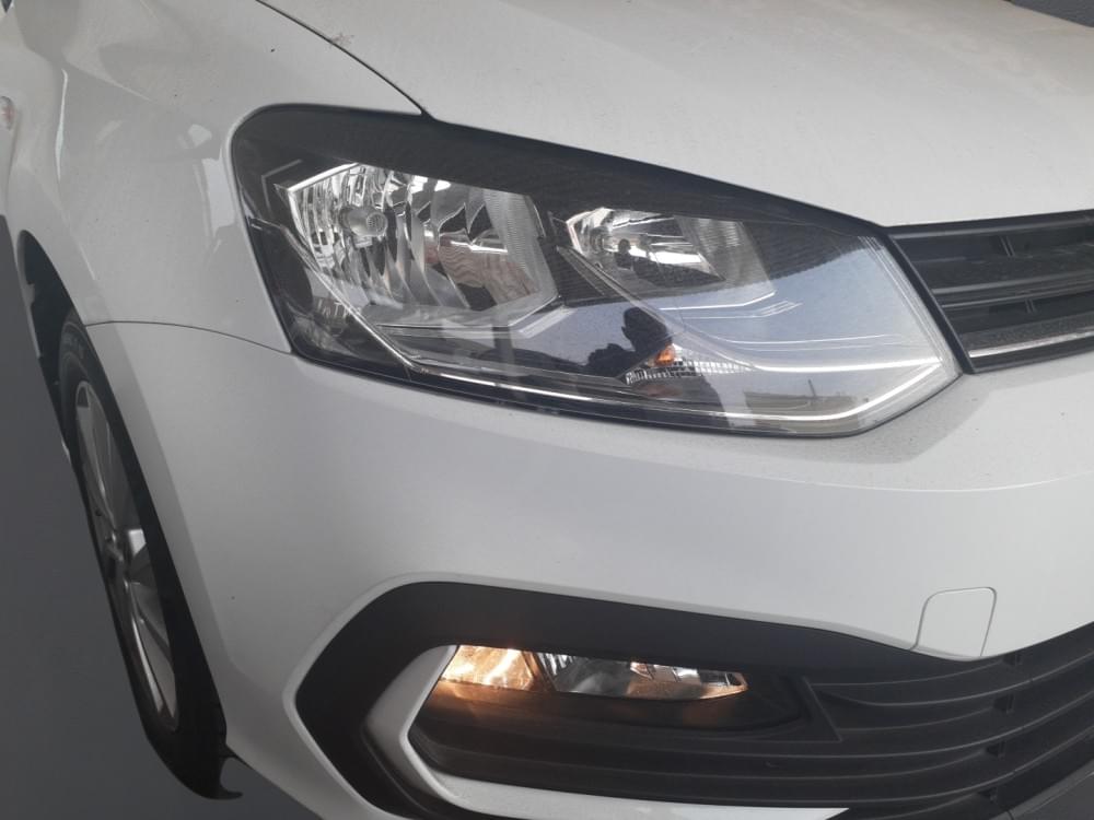 Volkswagen N/A 1.6 Life Tipt