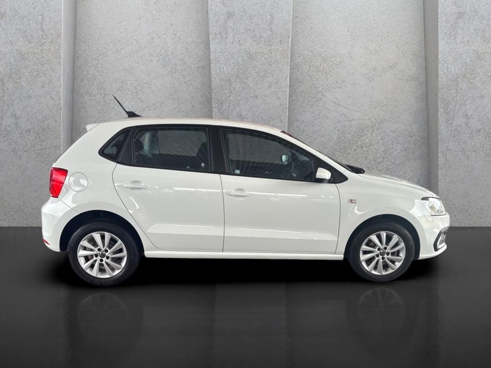 Volkswagen Polo Vivo Hatch 1.6 Life Tipt