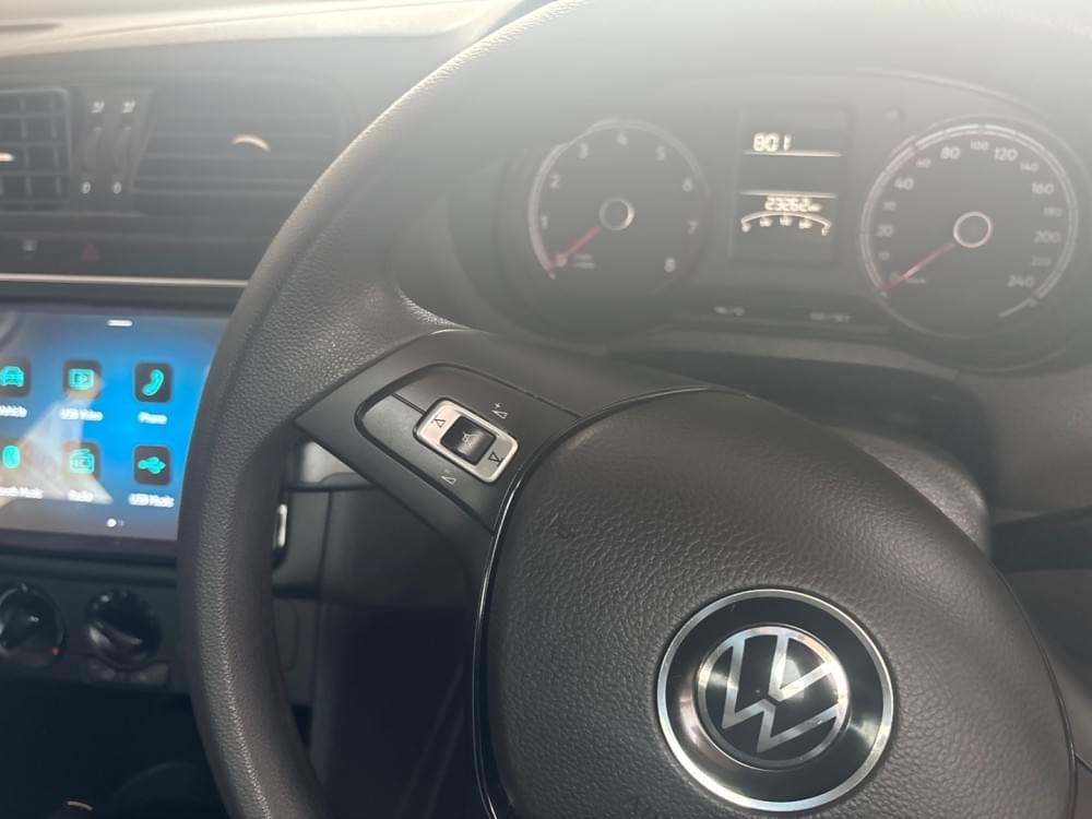 Volkswagen Polo Vivo Hatch 1.6 Life Tipt
