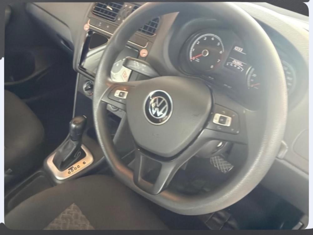 Volkswagen Polo Vivo Hatch 1.6 Life