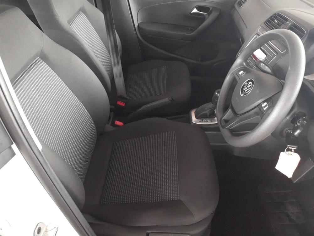 Volkswagen Polo Vivo Hatch 1.6 Comfortline Tiptronic